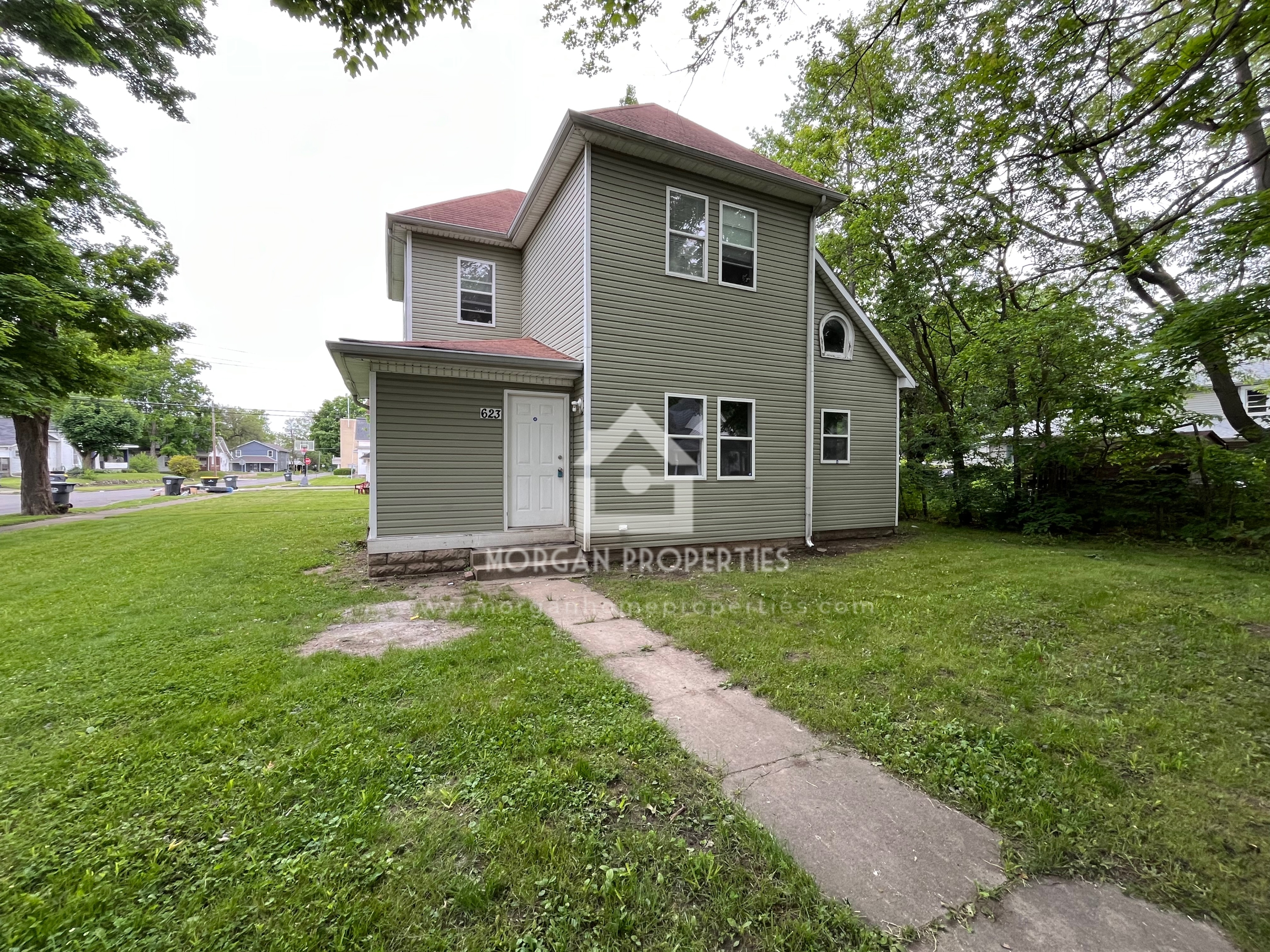 623 Cottage Avenue